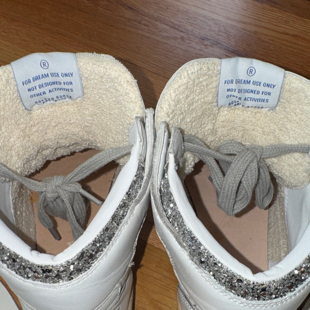 Golden Goose White Sneakers with Silver Star - Picture 7 of 10